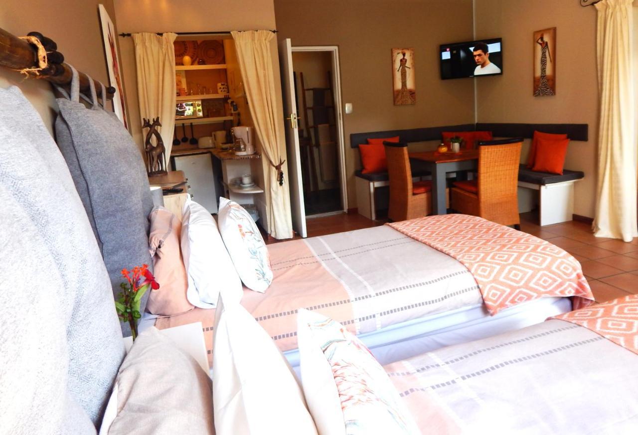 Khashamongo B & B Somerset West Exterior photo