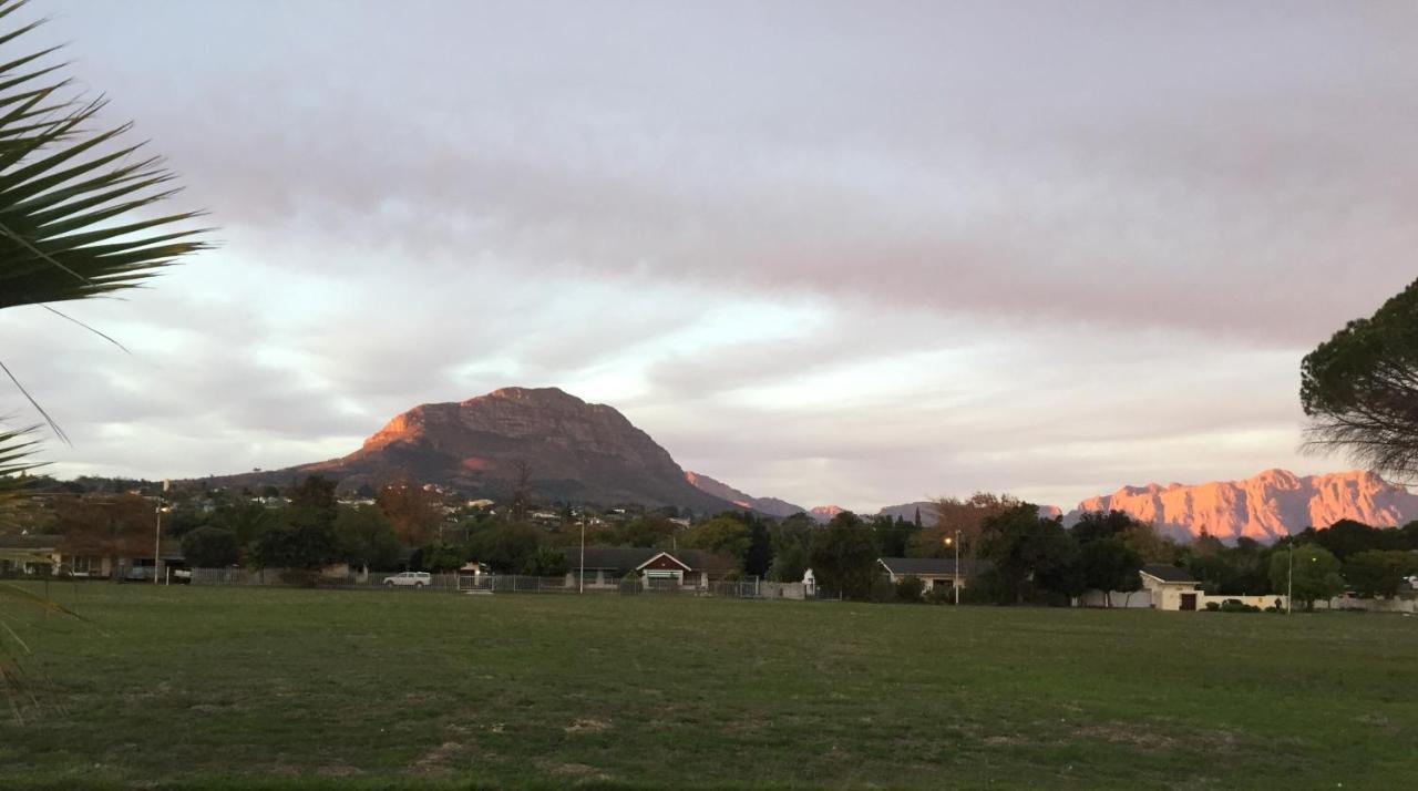 Khashamongo B & B Somerset West Exterior photo